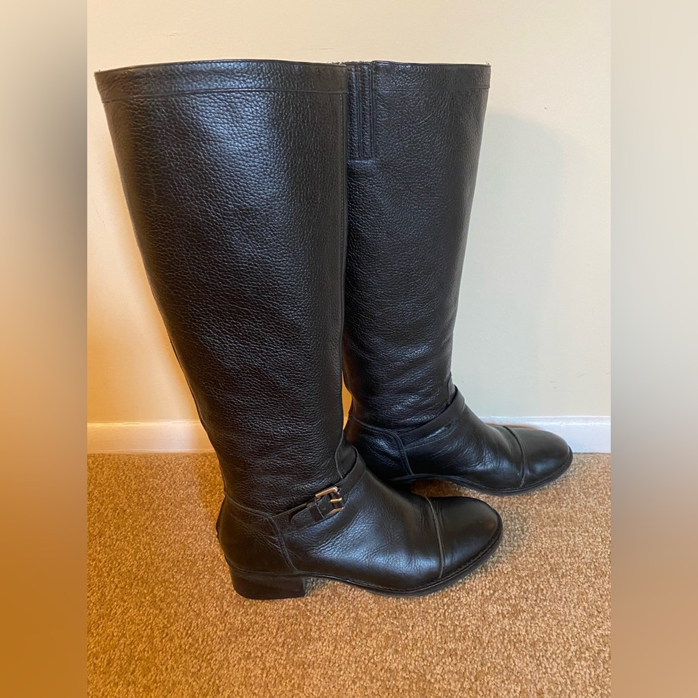 Genuine leather boots size 6 from Talbots. Very gently worn. Great condition